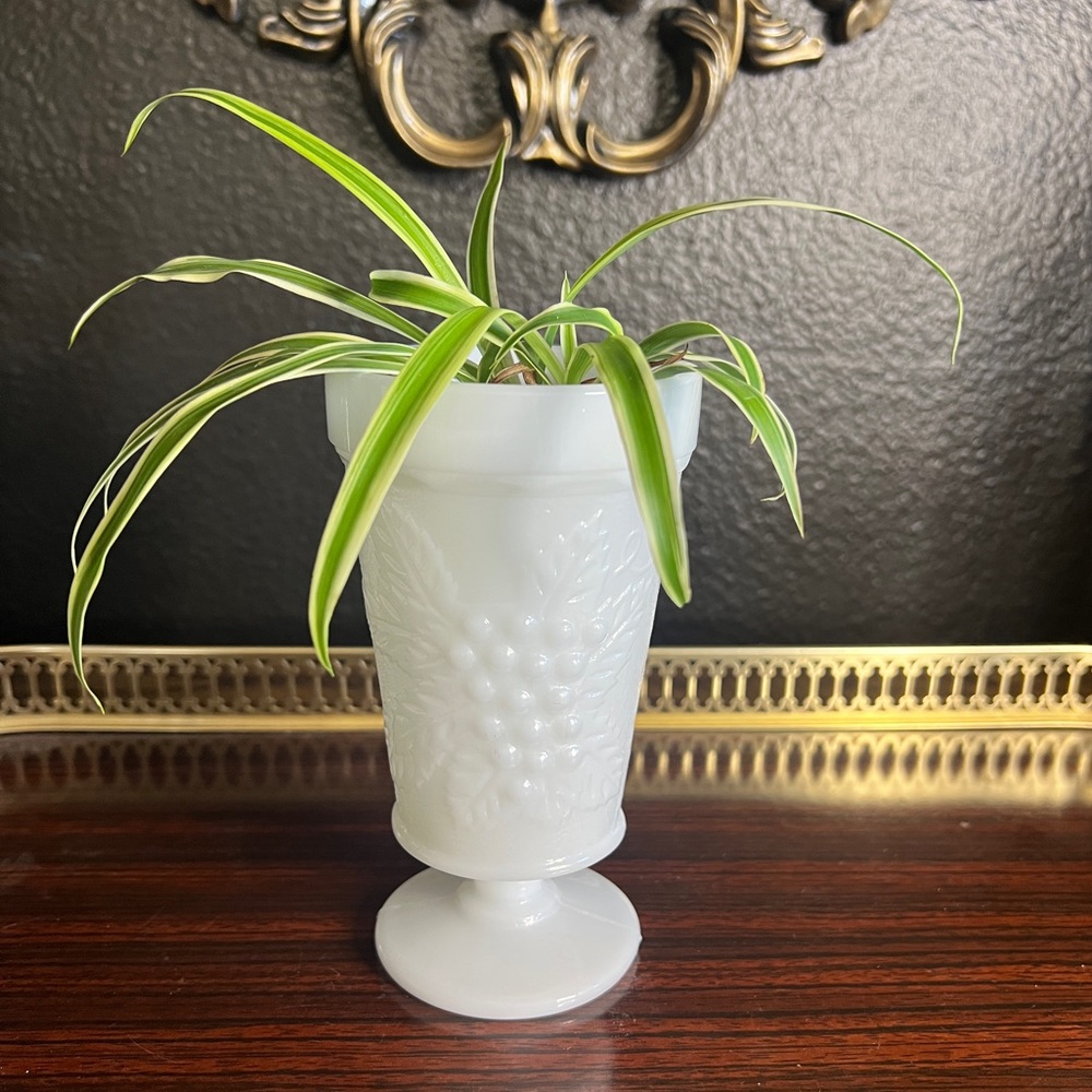 Vintage Milk Glass Harvest Grape Goblet Vase